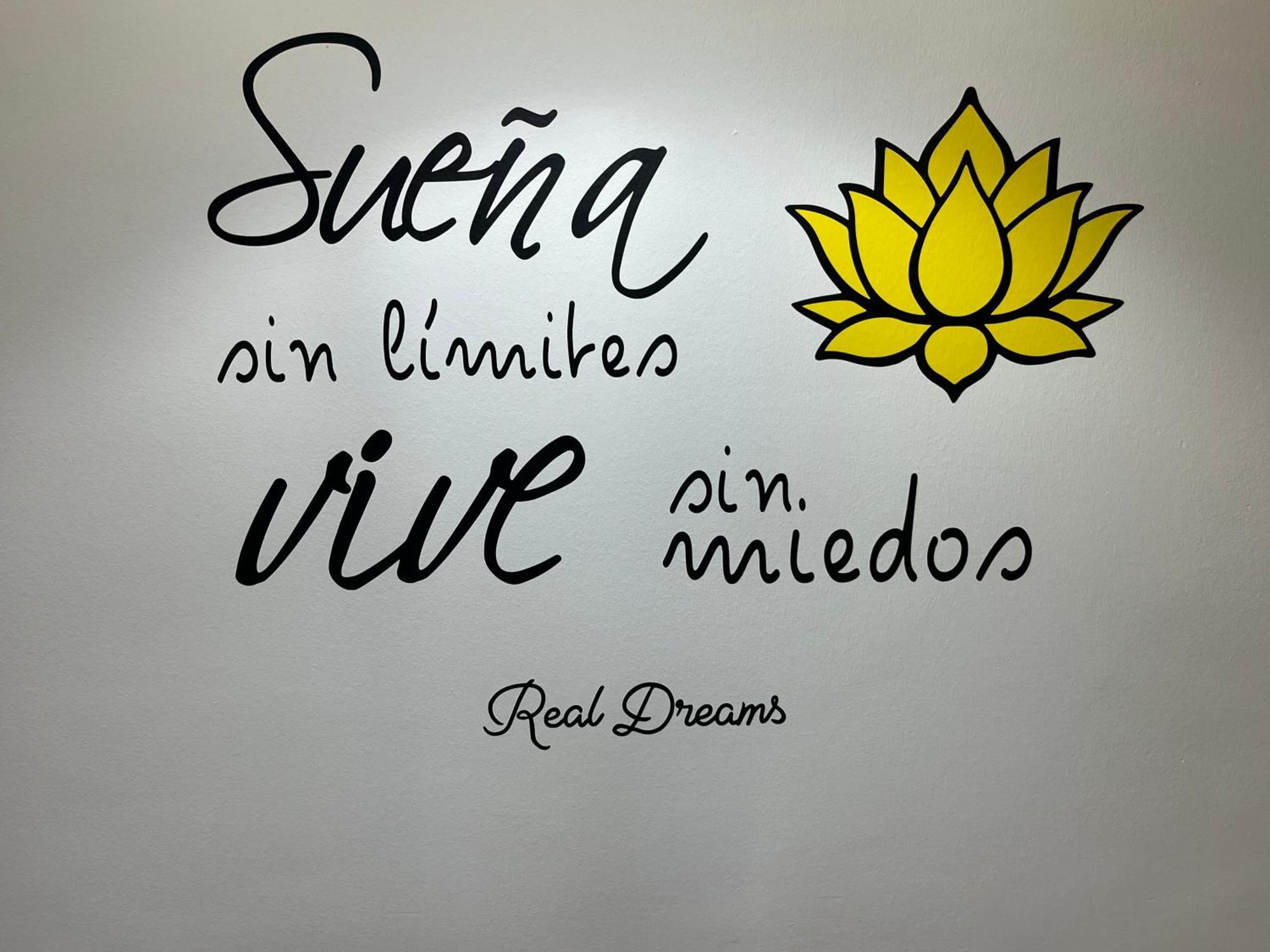 Ferienwohnung Real Dreams Sant Jaume d’Enveja Exterior foto